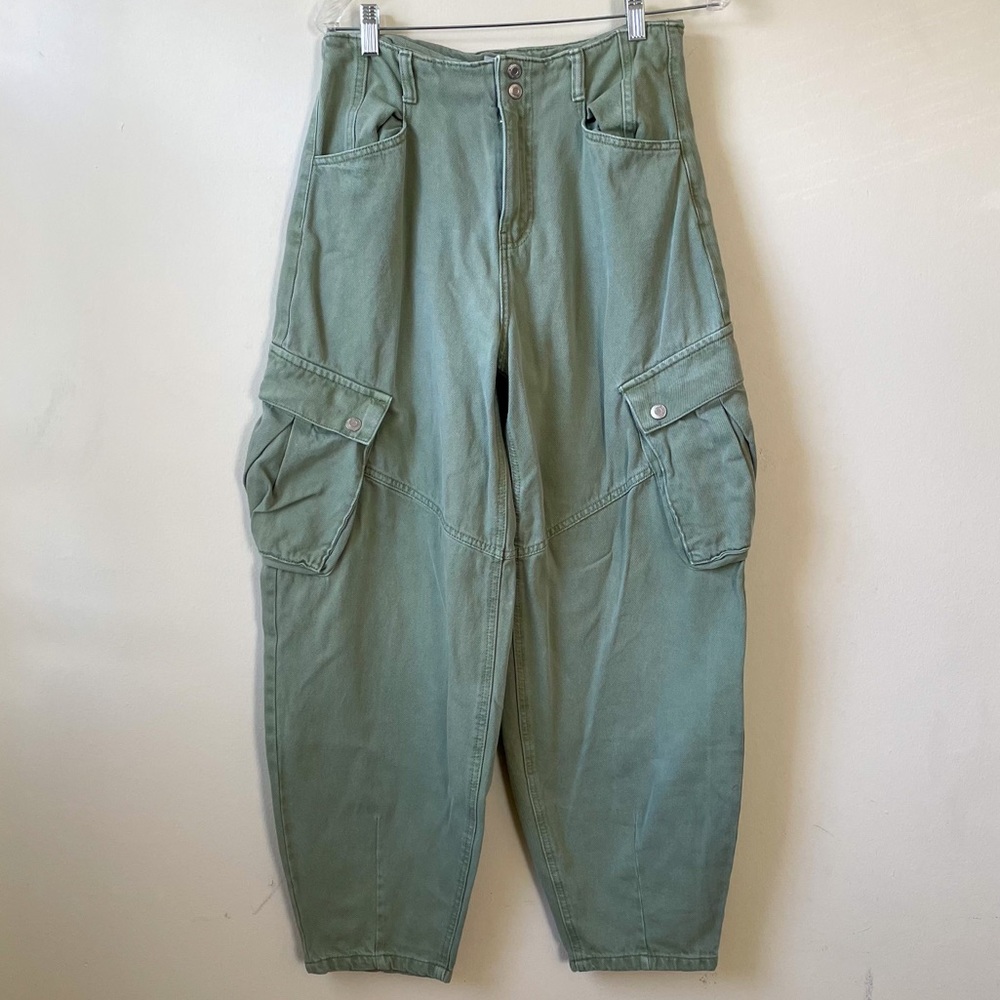 Bershka Green Balloon Cargo Jeans